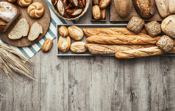 Delicious bread for a special breakfast - HD wallpaper