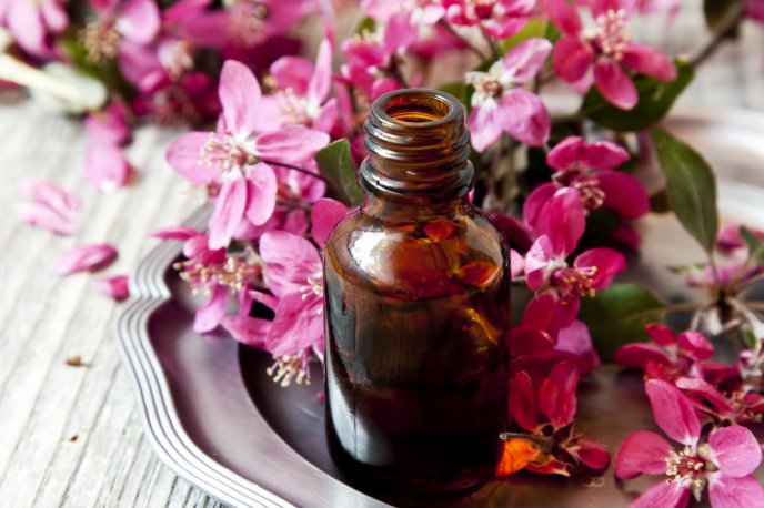 Essential Oil - Floral perfume good for headaches migraine