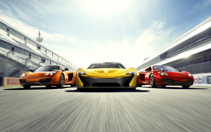 Three beautiful McLaren cars - race 2014