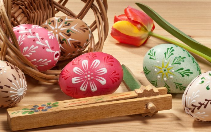 Beautiful painted eggs for the Easter Holiday