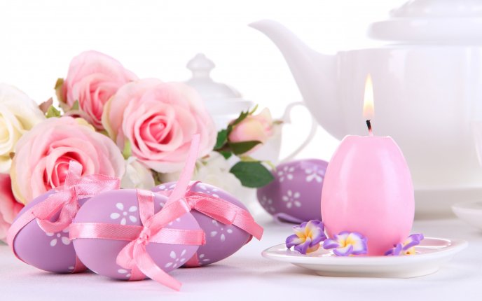 Purple Easter eggs and beautiful pink roses - Happy Holiday