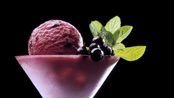 Frozen cup with blueberry ice cream - HD cold sweet food