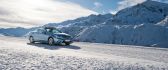 Beautiful car in the sun of winter - HD wallpaper